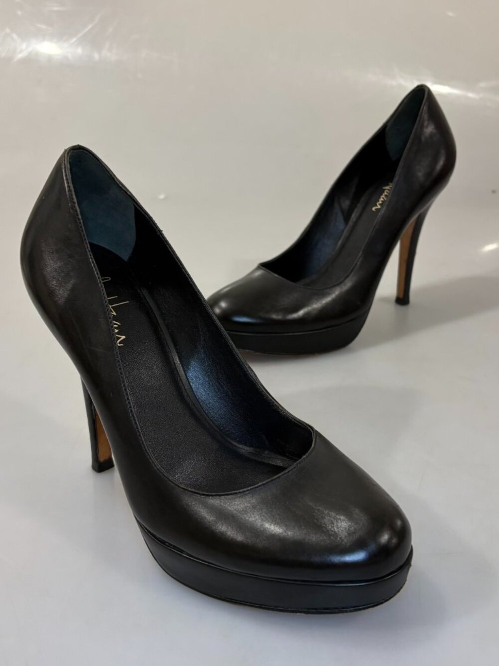 Cole Haan 7.5 B Stephanie Black Leather 4.5" Stiletto Heel Round Toe Pumps Shoes